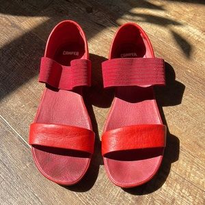 CAMPER Right Nina Red Sandal Size 39